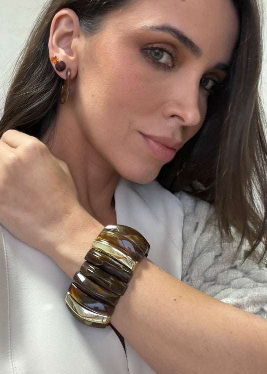 Trio de Brincos e Pulseira Resina Marrom