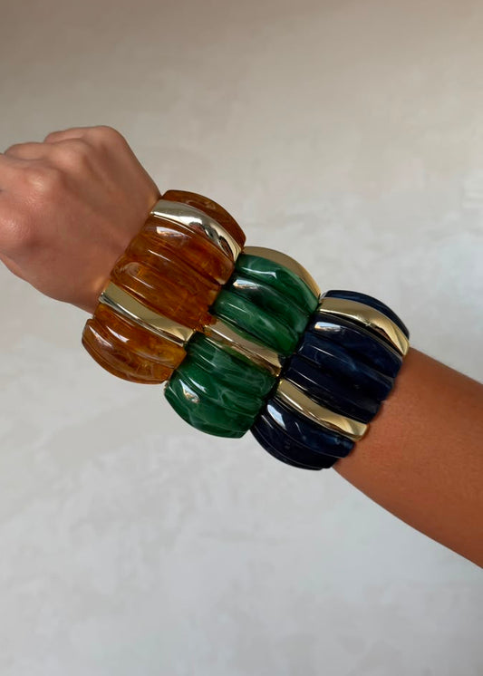 Pulseira Resinada com Detalhes Dourados