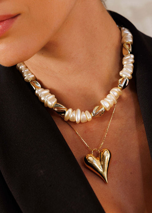Conjunto de Colares Pérolas e Coração Dourado